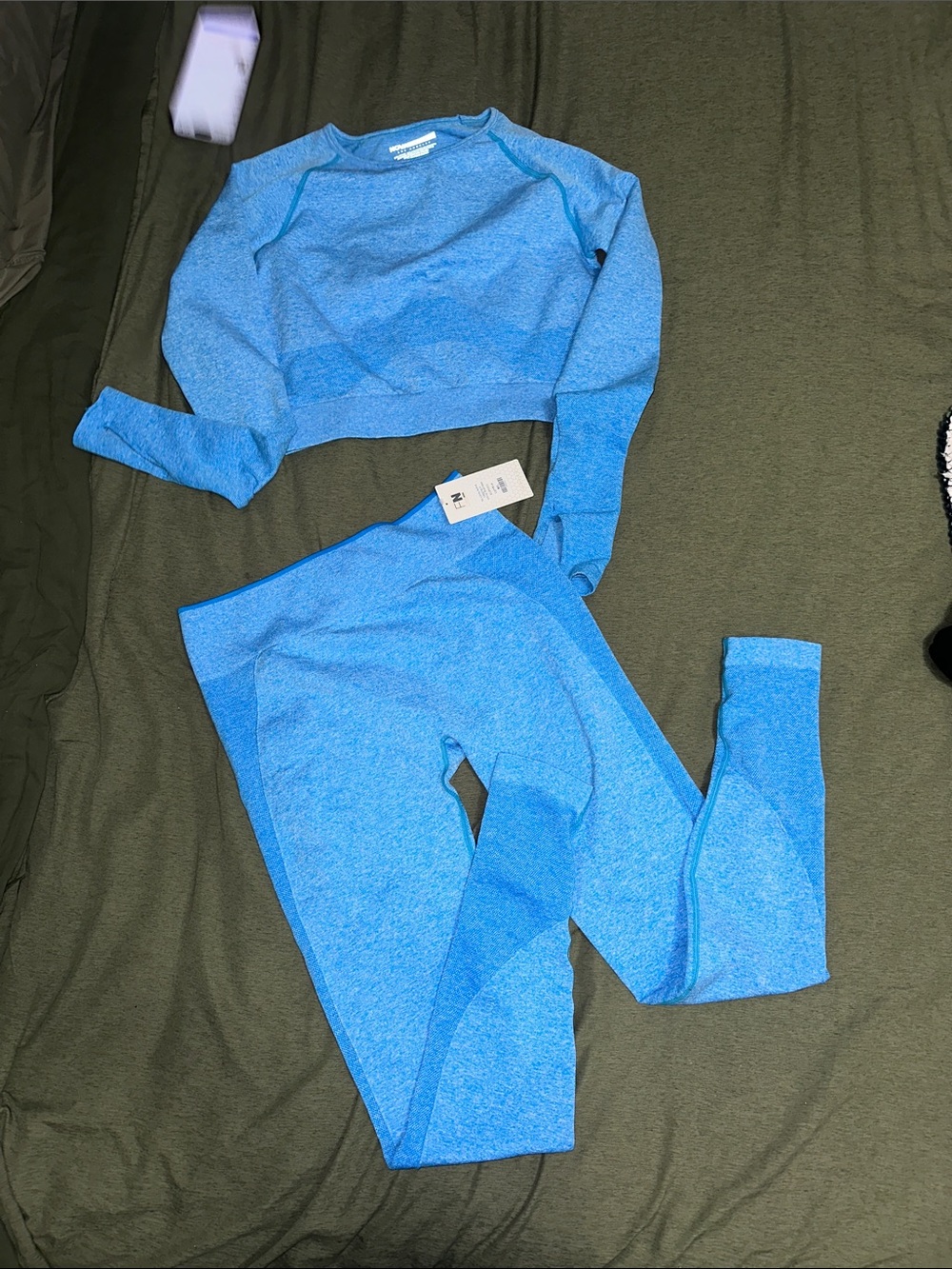 Fashion Nova Blue Seamless Active Set - Crop Top & Leggings